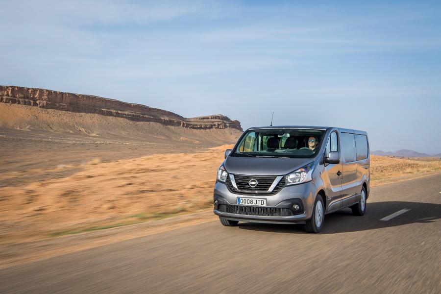  Nissan NV300 Combi 2016 года  (фото 13 из 32)